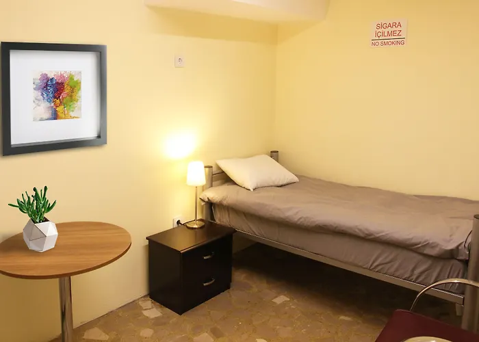 Can Pansiyon Apart Hostel Istanboel