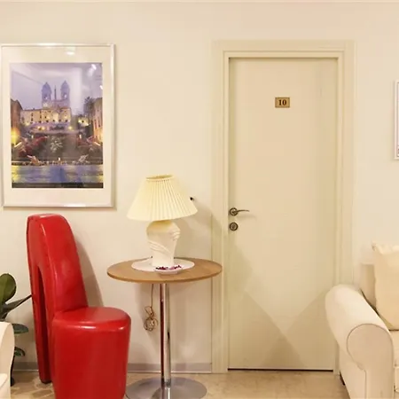 Can Pansiyon Apart Istanbul